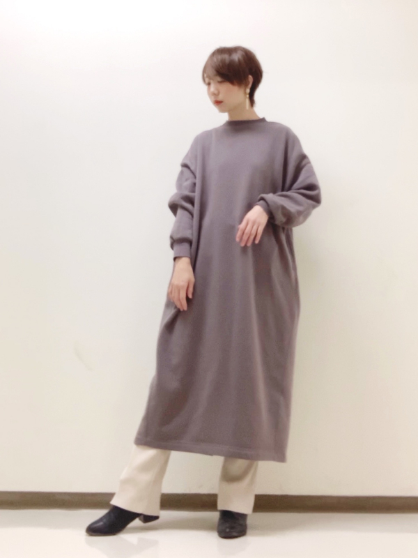 バックスリット裏起毛ワンピース Earth Music Ecology Natural Store ショップニュース せいせき 京王聖蹟桜ヶ丘ショッピングセンター